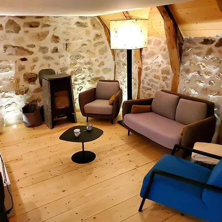 Semesterbostad Le Petit Mars Le Vaulmier